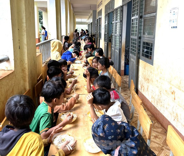 Thiếu nhi người đồng bào tại tỉnh Gia Lai Thiếu nhi người đồng bào tại tỉnh Gia Lai