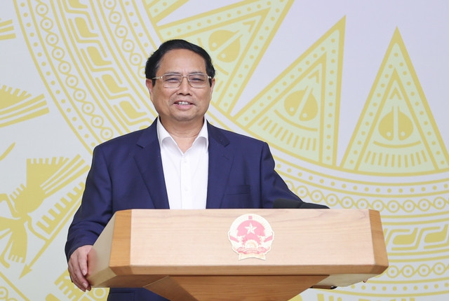 Thủ tướng Phạm Minh Chính nhấn mạnh: Chúng ta phải tiếp tục thúc đẩy chuyển đổi số trên tất cả các lĩnh vực, các cấp, các ngành, mang lại lợi ích thiết thực cho người dân và doanh nghiệp. Ảnh: VGP/Nhật Bắc