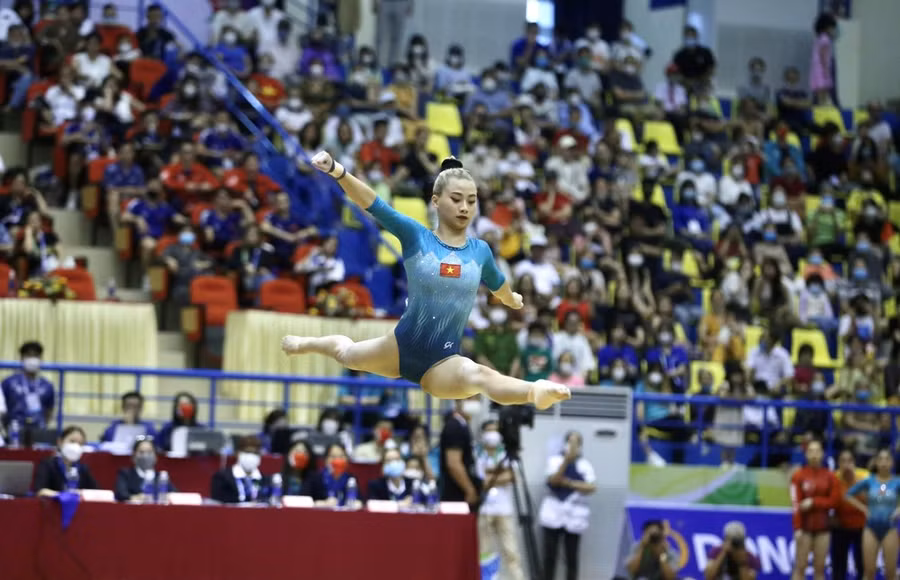 Phạm Như Phương hiện là Vận động viên trẻ, có trình độ chuyên môn khá tốt tại Đội tuyển Thể dục Dụng cụ Nữ Quốc gia. (Ảnh: TTXVN)