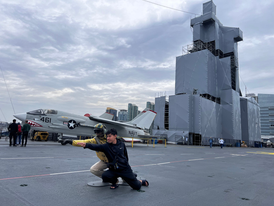 Khoảnh khắc trên đất Mỹ.