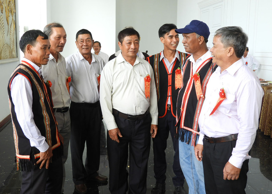 Đồng bào đạo Công giáo trên địa bàn tỉnh luôn đoàn kết phát huy tinh thần “kính Chúa yêu nước”. Ảnh: Thanh Nhật Đồng bào đạo Công giáo trên địa bàn tỉnh luôn đoàn kết phát huy tinh thần “kính Chúa yêu nước”. Ảnh: Thanh Nhật