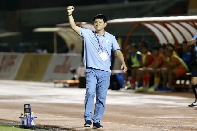 Ông Vũ Tiến Thành khi còn dẫn dắt CLB TP.HCM