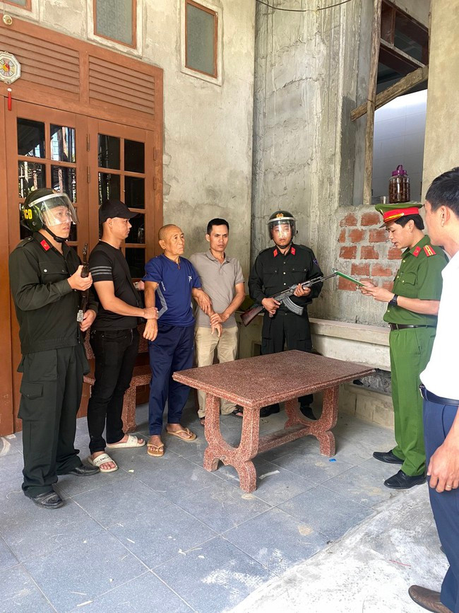 Cơ quan Cảnh sát điều tra đã khởi tố, bắt tạm giam đối với Nguyễn Văn Nhơn.