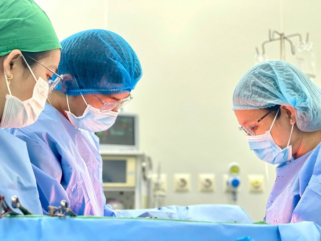 Ngay khi nhập viện sản phụ N.P.T. đã được các bác sĩ xử lý cấp cứu kịp thời