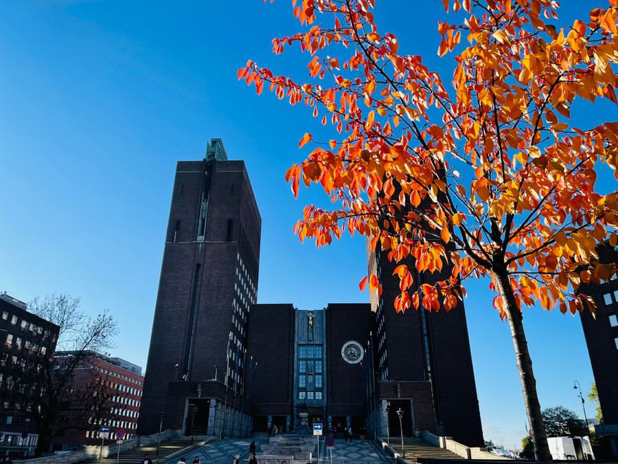 Tòa thị chính Oslo - nơi trao giải Nobel Hòa bình. Ảnh: Thục Yến