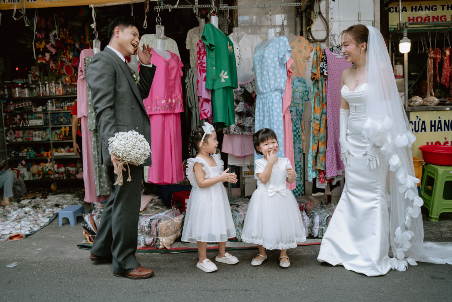 Chị Hằng Tô cho biết vô cùng hào hứng khi chụp bộ ảnh này. Ảnh: TAMO Studio Chị Hằng Tô cho biết vô cùng hào hứng khi chụp bộ ảnh này. Ảnh: TAMO Studio