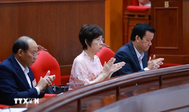 Các đại biểu tham dự khai mạc Hội nghị lần thứ 10 Ban Chấp hành Trung ương Đảng Cộng sản Việt Nam khóa XIII. (Ảnh: Dương Giang/TTXVN) Các đại biểu tham dự khai mạc Hội nghị lần thứ 10 Ban Chấp hành Trung ương Đảng Cộng sản Việt Nam khóa XIII. (Ảnh: Dương Giang/TTXVN)