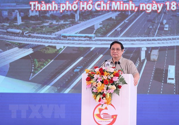 Thủ tướng Phạm Minh Chính phát lệnh khởi công Dự án đầu tư xây dựng đường Vành đai Thủ tướng Phạm Minh Chính phát lệnh khởi công Dự án đầu tư xây dựng đường Vành đai