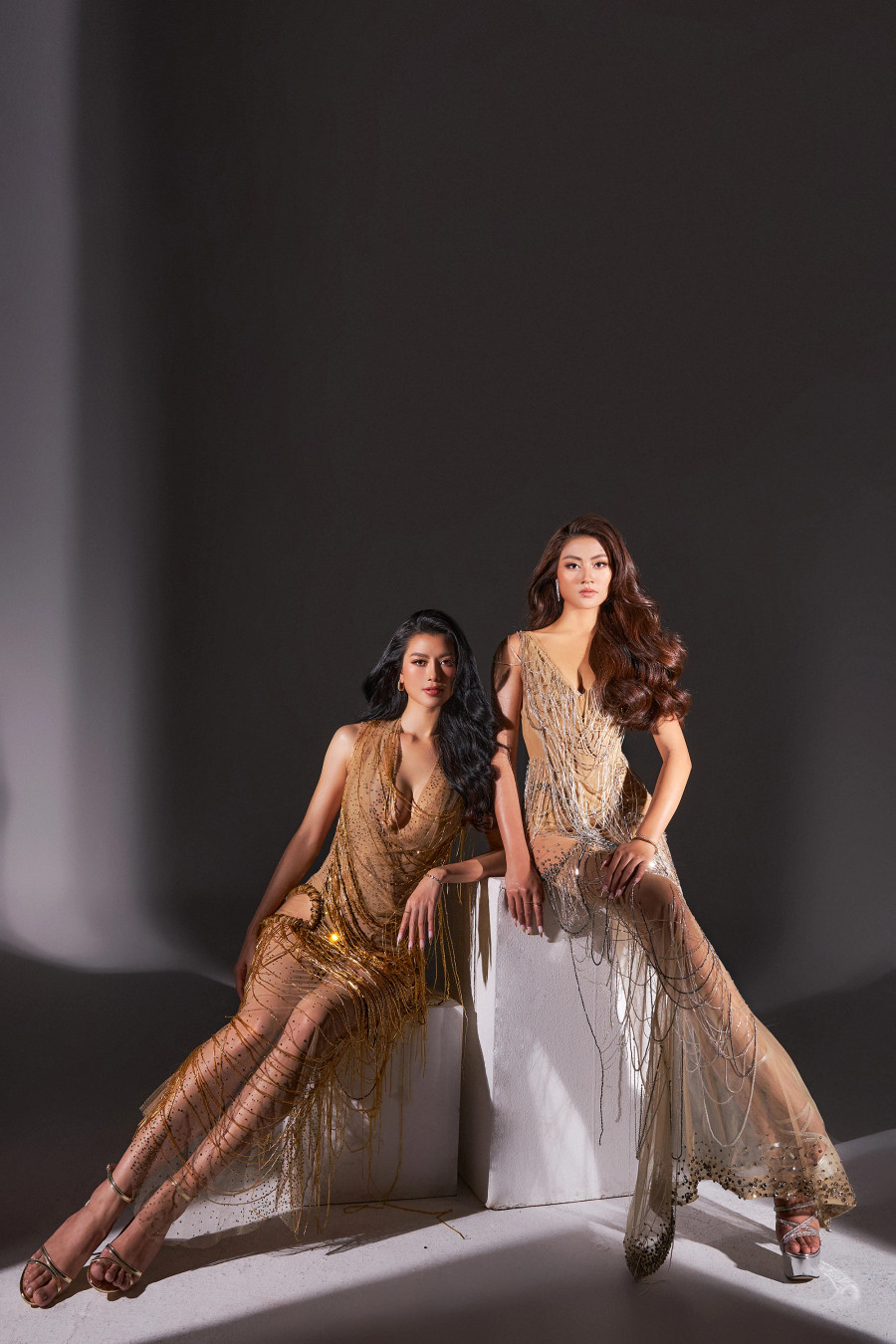 Ở thời điểm hiện tại, nếu Hoa hậu Xuân Hạnh đang trong quá trình chuẩn bị cho Miss Cosmo thì Á hậu Hoàng Thị Nhung cũng bắt đầu thử sức với công việc diễn xuất trong MV của ca sĩ Cao Thái Sơn. Ảnh: Hoàng Phúc