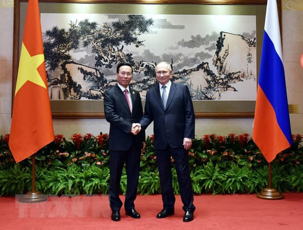 Chủ tịch nước Võ Văn Thưởng gặp Tổng thống Liên bang Nga Vladimir Putin. (Ảnh: Dương Trung Cường/TTXVN) Chủ tịch nước Võ Văn Thưởng gặp Tổng thống Liên bang Nga Vladimir Putin. (Ảnh: Dương Trung Cường/TTXVN)