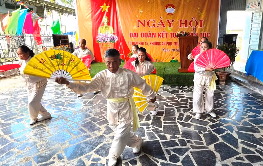 Người dân phường An Phú (thị xã An Khê) tích cực tham gia các phong trào văn hóa-thể thao. Ảnh: Đ.Y