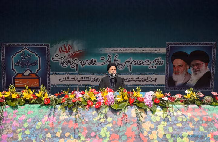 Tổng thống Iran Ebrahim Raisi phát biểu trong một sự kiện vào ngày 11/2. (Ảnh: Reuters)