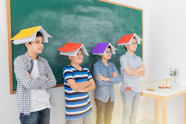 Các nước trên thế giới áp dụng nhiều biện pháp kỷ luật tích cực khác nhau. Ảnh: SHUTTERSTOCK Các nước trên thế giới áp dụng nhiều biện pháp kỷ luật tích cực khác nhau. Ảnh: SHUTTERSTOCK