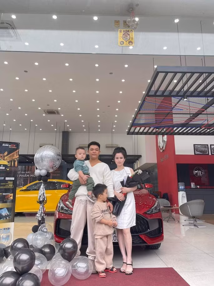 Tác giả của Ngày mai người ta lấy chồng cũng là chủ nhân bản hit Ai chung tình được mãi hay Sao cũng được