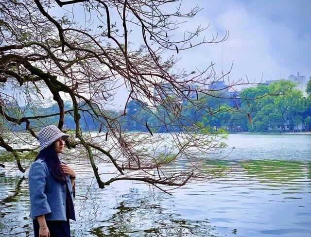 Chị Diệu Hạnh cho biết chị đã từng đi du lịch một mình. Lần đầu đi chị cũng có lo lắng nhưng những lần sau có kinh nghiệm hơn thì tự tin hơn hẳn. Ảnh ẢNH: NVCC Chị Diệu Hạnh cho biết chị đã từng đi du lịch một mình. Lần đầu đi chị cũng có lo lắng nhưng những lần sau có kinh nghiệm hơn thì tự tin hơn hẳn. Ảnh ẢNH: NVCC