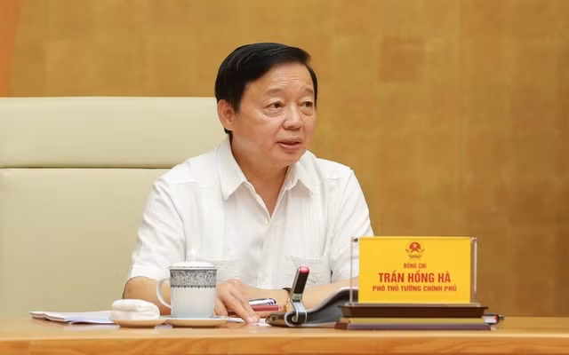 Phó Thủ tướng Trần Hồng Hà chủ trì cuộc họp. Ảnh: VGP