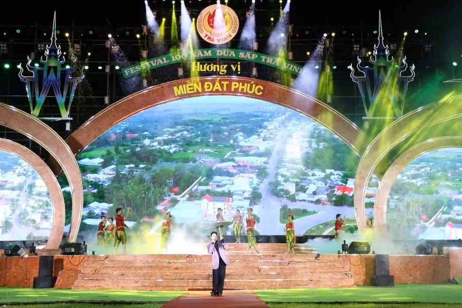 Một tiết mục biểu diễn nghệ thuật tại lễ khai mạc. (Ảnh: Thanh Hòa/TTXVN)