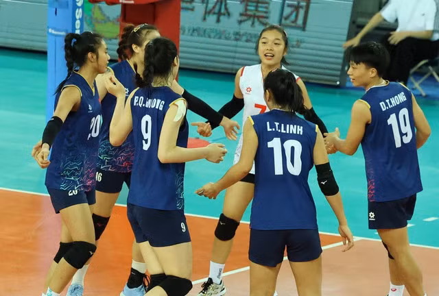 Các tuyển thủ U20 Việt Nam phấn khích với chiến thắng