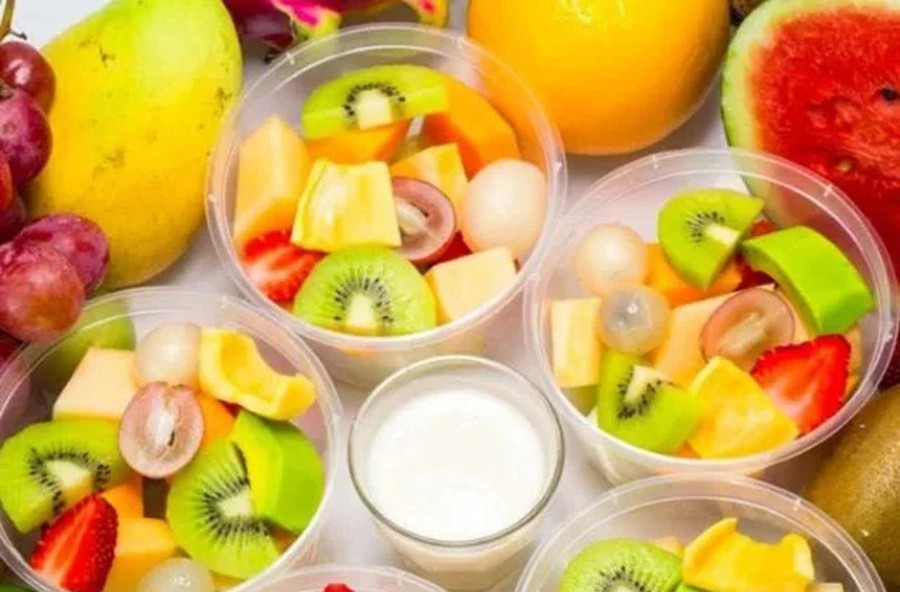 Hoa quả dầm (ảnh nguồn TTXVN)