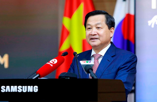 Phó Thủ tướng Lê Minh Khái: Chính phủ sẽ tiếp tục đồng hành cùng Samsung phát triển bền vững. Ảnh VGP Phó Thủ tướng Lê Minh Khái: Chính phủ sẽ tiếp tục đồng hành cùng Samsung phát triển bền vững. Ảnh VGP