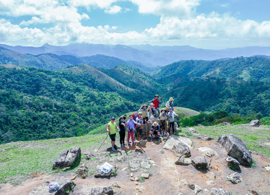 Nhiều bạn trẻ thử sức với cung Tà Năng - Phan Dũng. Ảnh: Lê Dương