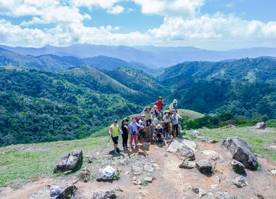 Nhiều bạn trẻ thử sức với cung Tà Năng - Phan Dũng. Ảnh: Lê Dương