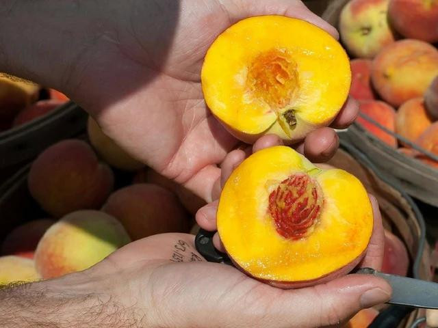 Trái đào chứa beta-carotene, một loại chất chống oxy hóa rất cần thiết cho sức khỏe tim