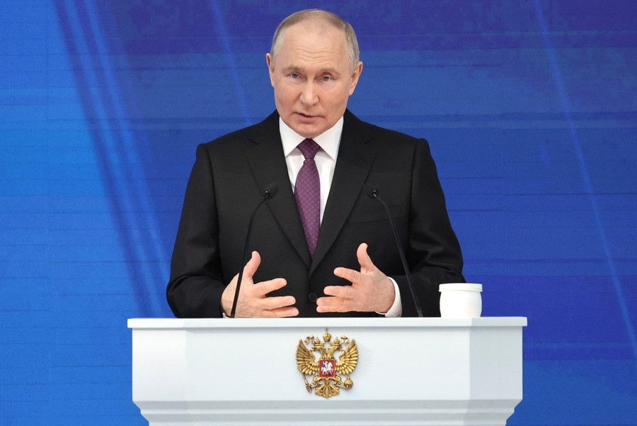 Ông Putin trình bày Thông điệp Liên bang trước Quốc hội, ngày 29/2/2024. (Ảnh: AFP/TTXVN) Ông Putin trình bày Thông điệp Liên bang trước Quốc hội, ngày 29/2/2024. (Ảnh: AFP/TTXVN)