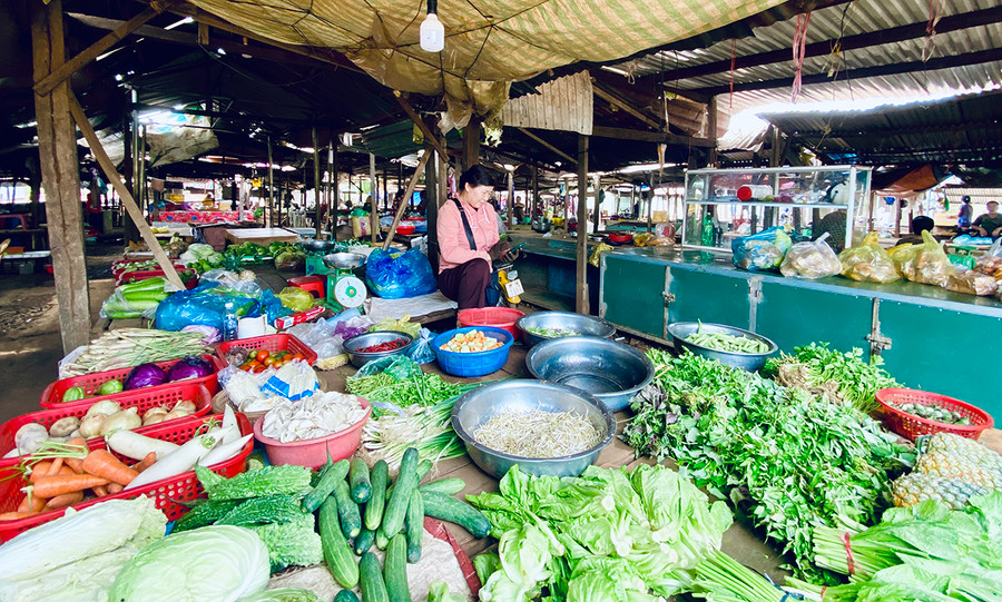 Các tiểu thương chợ Ia Le đã phải buôn bán ở khu chợ tạm bợ hơn 5 năm. Ảnh: Hà Duy Các tiểu thương chợ Ia Le đã phải buôn bán ở khu chợ tạm bợ hơn 5 năm. Ảnh: Hà Duy