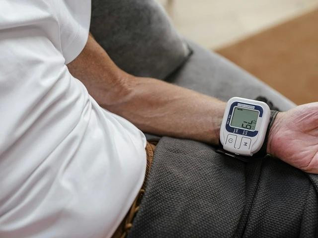 Huyết áp tăng quá cao sau khi tập thể dục có thể là dấu hiệu cảnh báo bệnh tim trong tương lai. Ảnh PEXELS Huyết áp tăng quá cao sau khi tập thể dục có thể là dấu hiệu cảnh báo bệnh tim trong tương lai. Ảnh PEXELS