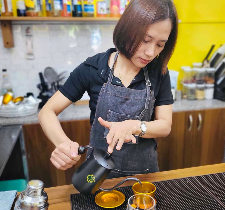 Hương vị cà phê Gia Lai đang dần tiếp cận đến các thị trường khó tính như châu Âu, Hàn Quốc, Nhật Bản…. Ảnh: Mai Ka Hương vị cà phê Gia Lai đang dần tiếp cận đến các thị trường khó tính như châu Âu, Hàn Quốc, Nhật Bản…. Ảnh: Mai Ka