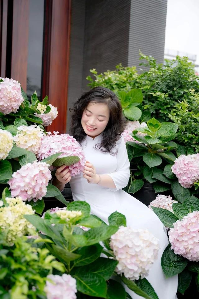 Vườn nhà chị còn có các loài hoa khác. ẢNH NVCC Vườn nhà chị còn có các loài hoa khác. ẢNH NVCC