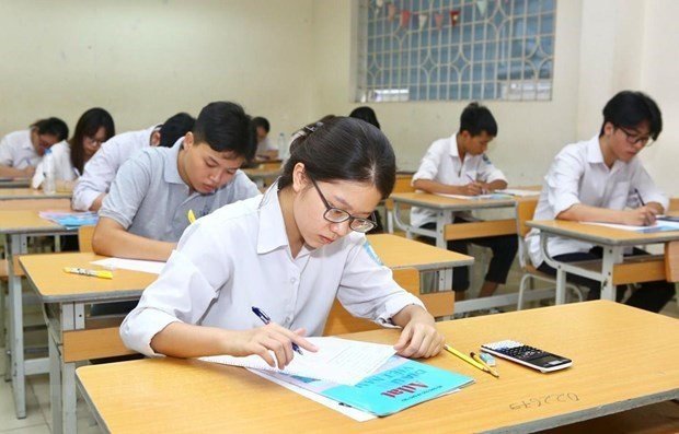 Thí sinh dự thi Tốt nghiệp Trung học phổ thông. (Ảnh: PV/Vietnam+) Thí sinh dự thi Tốt nghiệp Trung học phổ thông. (Ảnh: PV/Vietnam+)