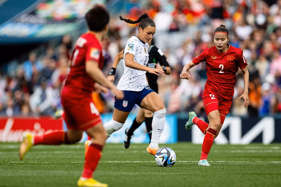 Trận đấu giữa đội tuyển nữ Việt Nam và đội tuyển nữ Bồ Đào Nha diễn ra trên sân Waikato. Ảnh: REUTERS