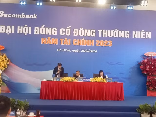 Các thông tin được ông Dương Công Minh đưa ra tại đại hội cổ đông Sacombank sáng 26-4.