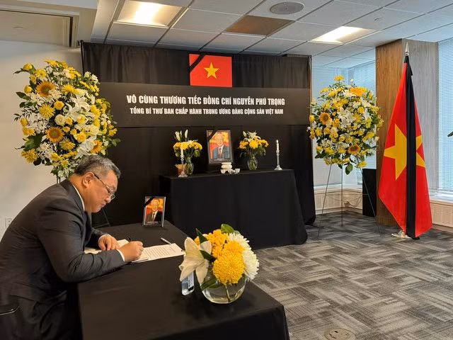 Đại sứ Fu Cong, Trưởng Phái đoàn Thường trực Trung Quốc tại Liên Hiệp Quốc