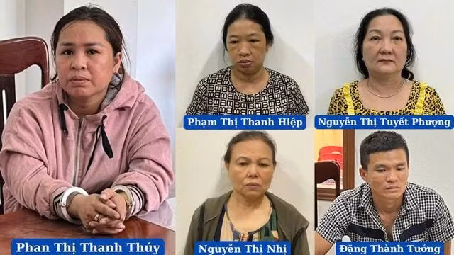 5 bị can bị khởi tố trong đường dây buôn lậu thuốc lá từ Gia Lai về Phú Yên. Ảnh CÔNG AN CUNG CẤP