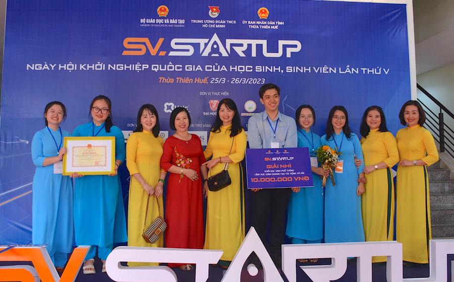 Dự án của nhóm học sinh Trường THPT chuyên Hùng Vương đã đạt giải nhì tại cuộc thi “Học sinh, sinh viên với ý tưởng khởi nghiệp lần thứ V năm 2023. Ảnh NVCC Dự án của nhóm học sinh Trường THPT chuyên Hùng Vương đã đạt giải nhì tại cuộc thi “Học sinh, sinh viên với ý tưởng khởi nghiệp lần thứ V năm 2023. Ảnh NVCC