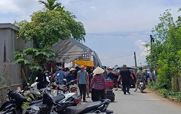 Người dân địa phương bàng hoàng trước sự việc
