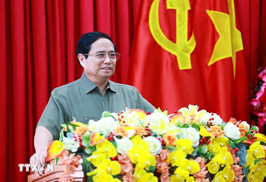 Thủ tướng Phạm Minh Chính phát biểu kết luận tại buổi làm việc với lãnh đạo tỉnh Đắk Lắk. (Ảnh: Dương Giang/TTXVN) Thủ tướng Phạm Minh Chính phát biểu kết luận tại buổi làm việc với lãnh đạo tỉnh Đắk Lắk. (Ảnh: Dương Giang/TTXVN)