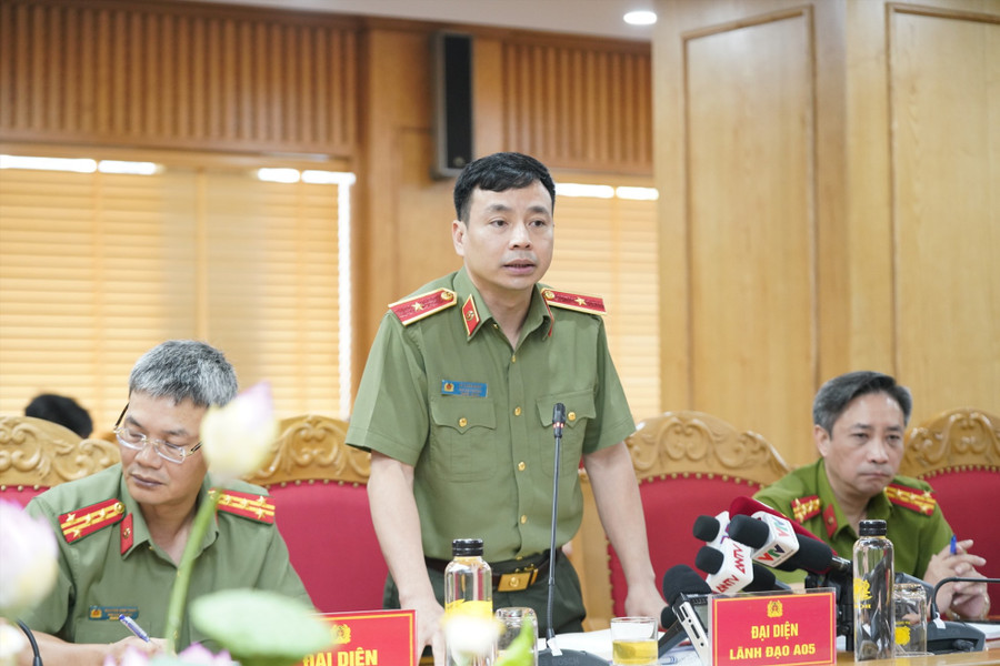 Thiếu tướng Lê Xuân Minh nói về đồng tiền ảo Pi. Ảnh: Quang Việt