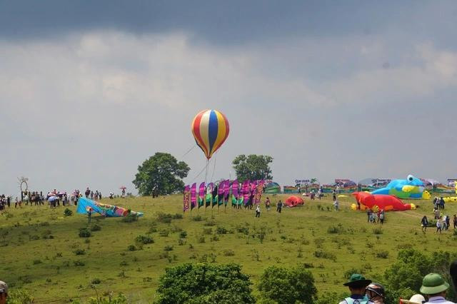 Cao nguyên La Vuông hứa hẹn sẽ là điểm du lịch hấp dẫn trong tương lai Cao nguyên La Vuông hứa hẹn sẽ là điểm du lịch hấp dẫn trong tương lai