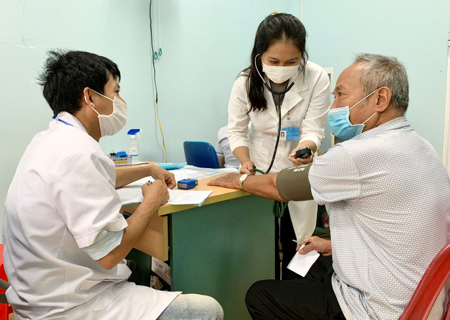 100% trạm y tế xã của huyện Chư Păh có bác sĩ đảm bảo công tác chăm sóc sức khỏe cho người dân. Ảnh: N.N