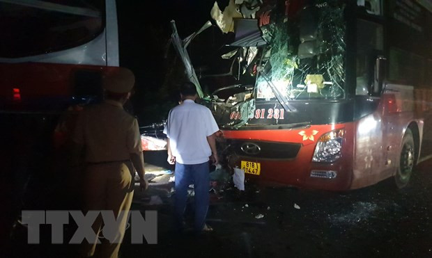 Hiện trường vụ tai nạn. (Ảnh: Đậu Tất Thành/TTXVN.) Hiện trường vụ tai nạn. (Ảnh: Đậu Tất Thành/TTXVN.)