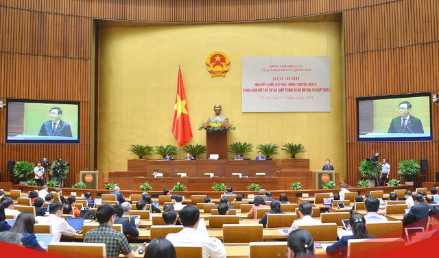 Hội nghị đại biểu Quốc hội hoạt động chuyên trách lần thứ 5, nhiệm kỳ khóa XV. Ảnh nguồn VGP Hội nghị đại biểu Quốc hội hoạt động chuyên trách lần thứ 5, nhiệm kỳ khóa XV. Ảnh nguồn VGP