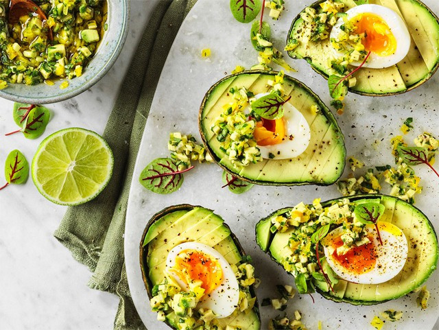 Có rất nhiều cách để đưa trái bơ vào khẩu phần ăn hàng ngày - Ảnh minh họa từ Internet Có rất nhiều cách để đưa trái bơ vào khẩu phần ăn hàng ngày - Ảnh minh họa từ Internet