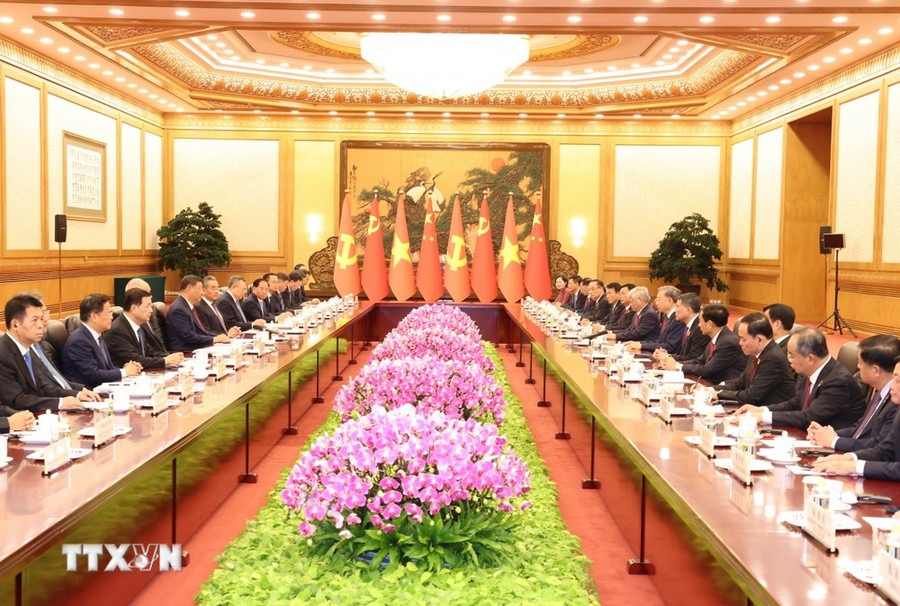 Tổng Bí thư, Chủ tịch nước Tô Lâm hội đàm với Tổng Bí thư, Chủ tịch nước Trung Quốc Tập Cận Bình. (Ảnh: Trí Dũng/TTXVN) Tổng Bí thư, Chủ tịch nước Tô Lâm hội đàm với Tổng Bí thư, Chủ tịch nước Trung Quốc Tập Cận Bình. (Ảnh: Trí Dũng/TTXVN)