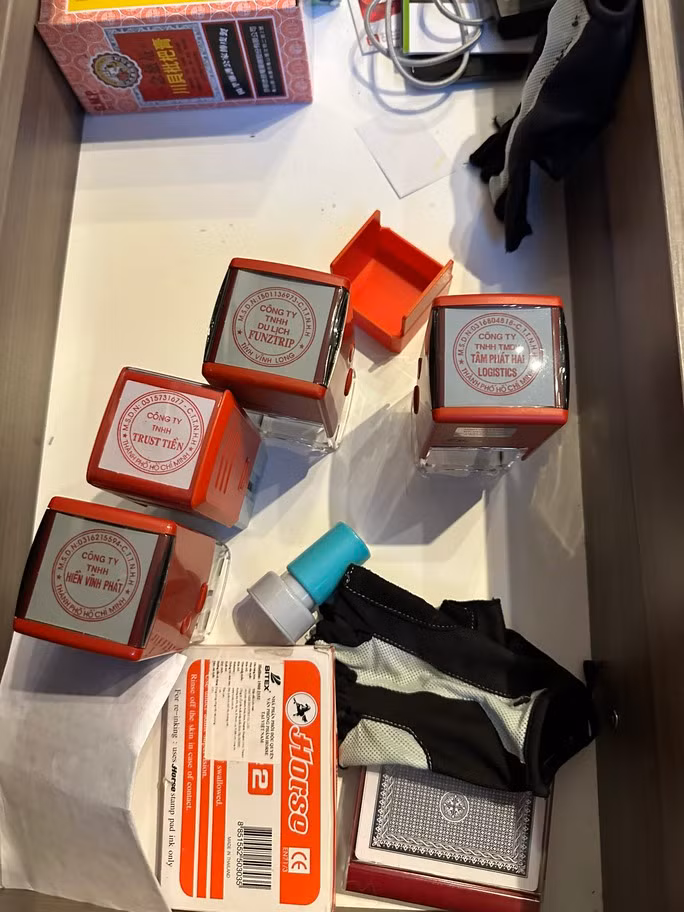 Các đối tượng thành lập hàng chục công ty "ma" để hoạt động