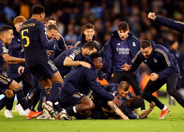 Real Madrid và niềm vui ngất trời với tấm vé vào bán kết