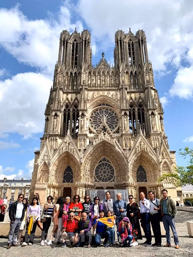Nguồn dữ liệu khách hàng có độ chính xác cao tạo cơ sở phân tích thị trường và định hướng chiến lược tiếp thị. (Ảnh minh họa: Mai Mai/Vietnam+)